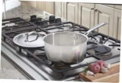 Picture of Cuisinart® Stainless Steel 11⁄2 Quart Saucepan