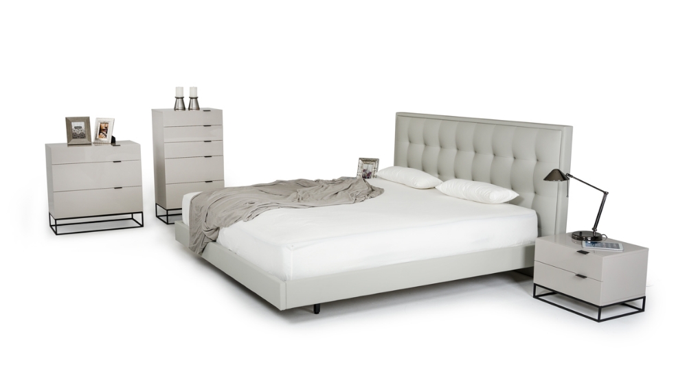 Picture of Modrest Hera Modern Grey Leatherette Bed