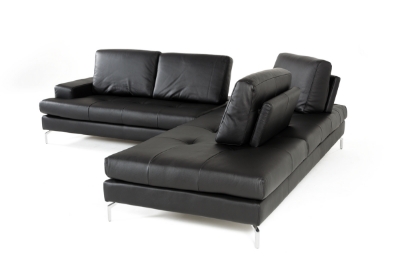 Picture of Lamod Italia Voyager - Modern Black Leather Right Facing Sectional Sofa