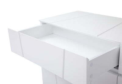 Picture of Modrest Chrysler Modern White Dresser