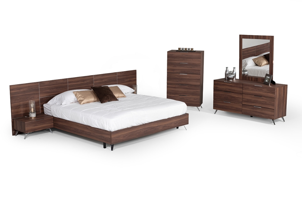 Picture of Nova Domus Brooklyn - Italian Modern Walnut Bed