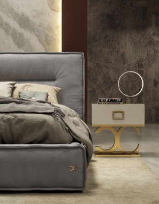 Picture of Lamod Italia Hollywood - Italian Contemporary Grey Leather Bed