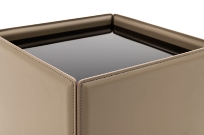 Picture of Modrest Vargas - Modern Beige Leatherette End Table