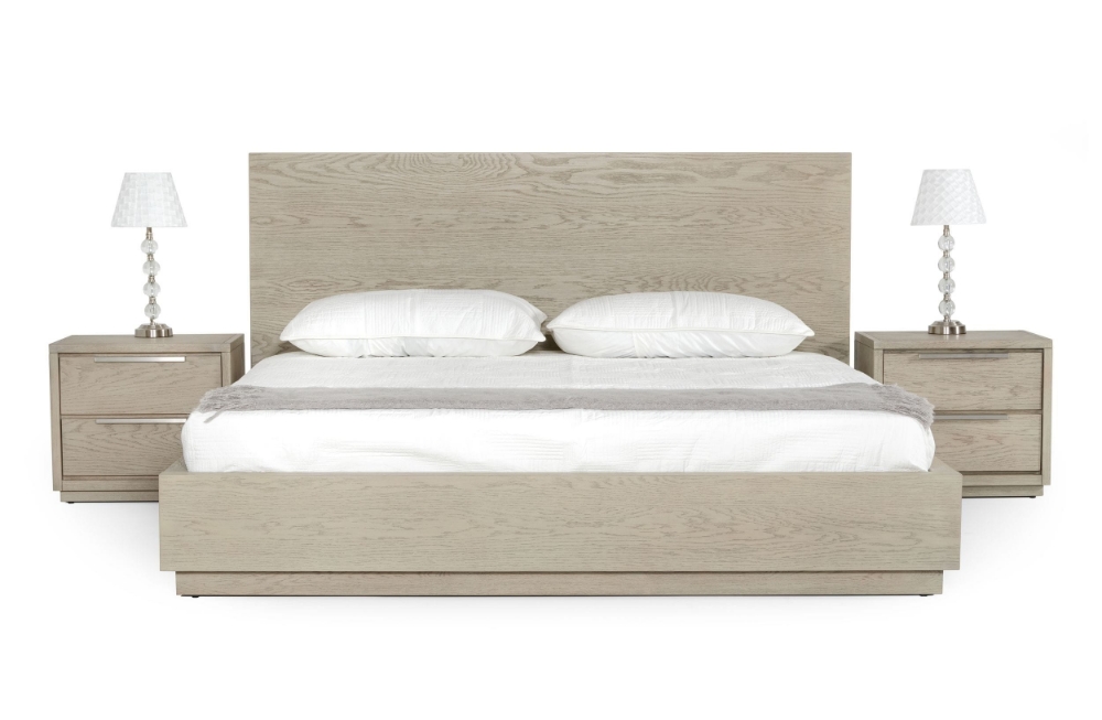 Picture of Modrest Samson - Contemporary Grey and Silver Bed