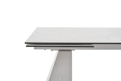 Picture of Modrest Latrobe - Modern White Ceramic Quartz 118" Extendable Dining Table